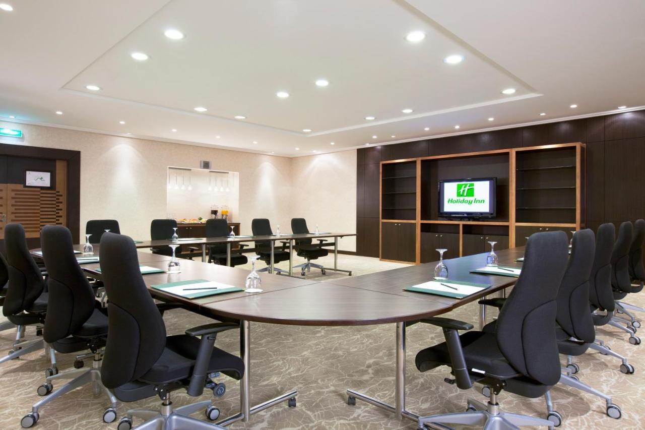 Holiday Inn Riyadh Izdihar By Ihg Extérieur photo